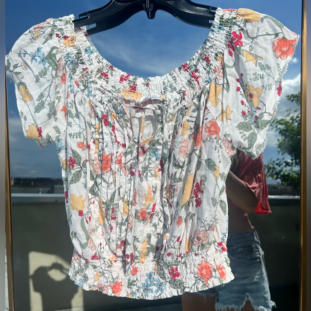 Floral Off-Shoulder Blouse